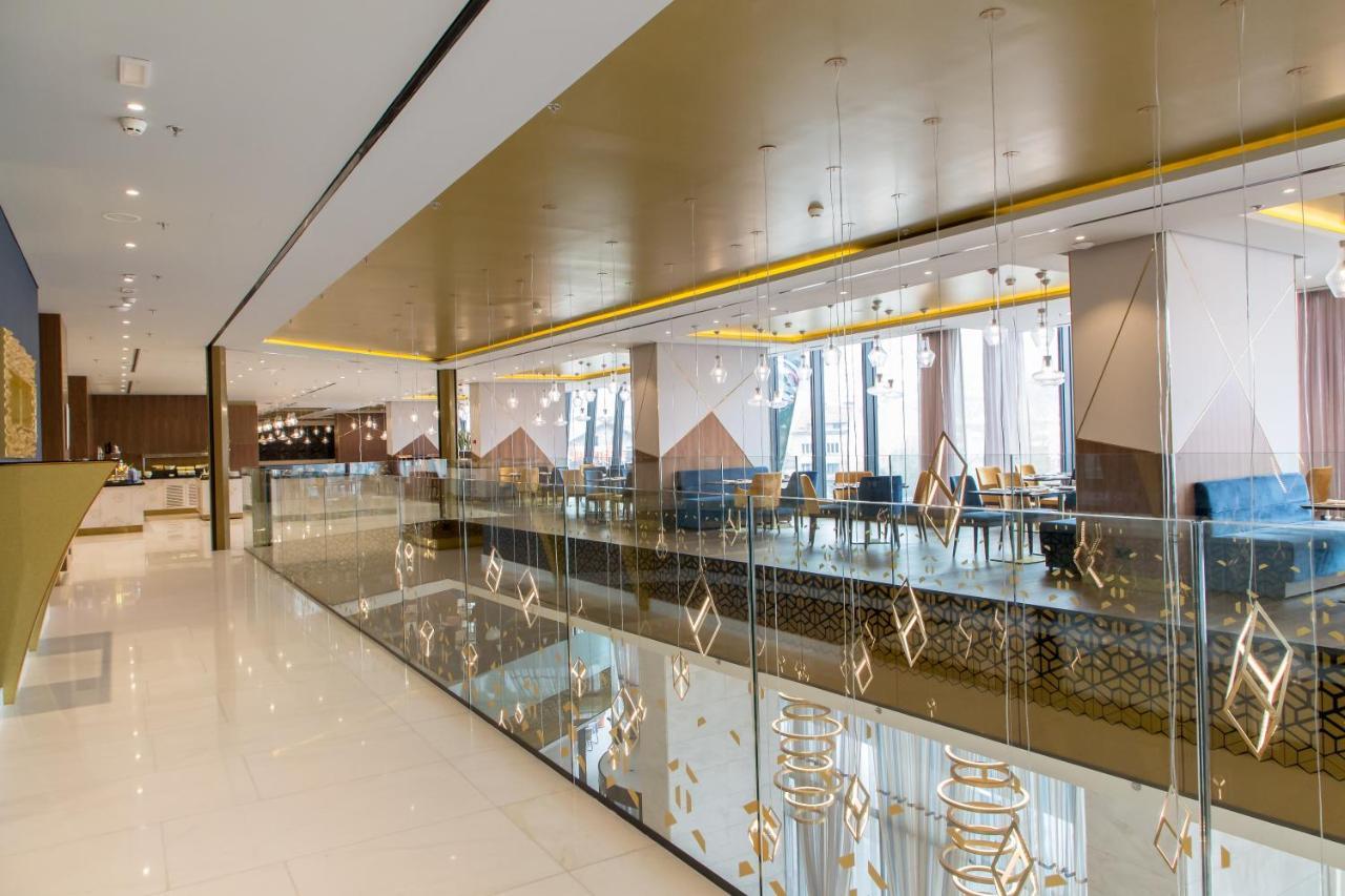 Swissotel Сараєво Екстер'єр фото The interior of the hotel