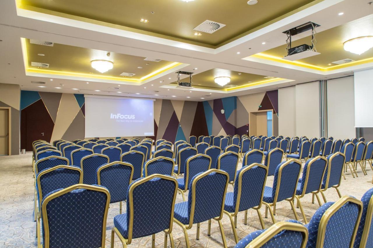 Swissotel Сараєво Екстер'єр фото Conference room